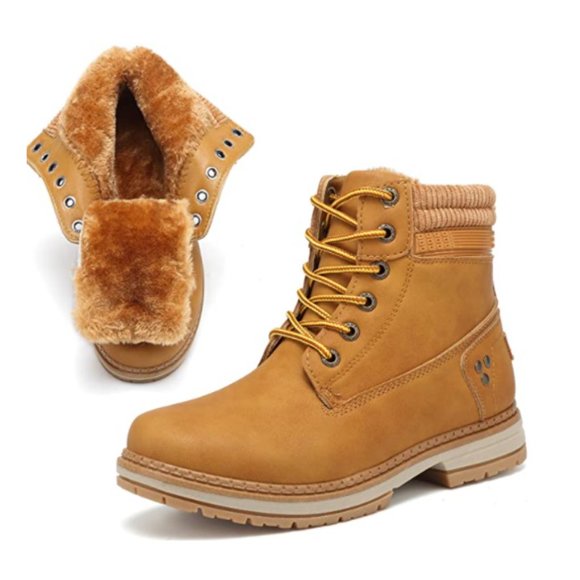 NWT Women\'s Cute Explorer Waterproof Winter Boots